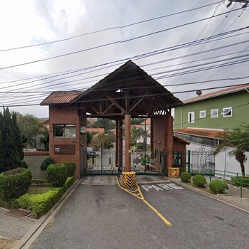 Sobrado 3 Dorms (sendo 1 Suíte) - Cond. Greenland - Horto do Ype