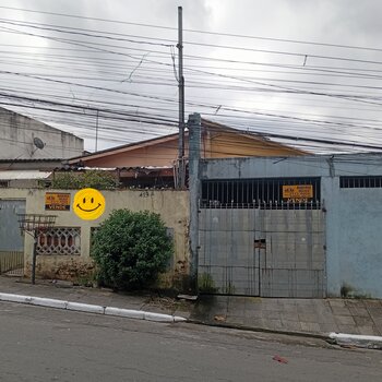 Casas térreas  250 m2 R$ 499.000,00 Jardim Edith / Estação primavera Interlagos – 2 casas na frente de 1 dormitório, sala, cozinha, WC, área de serviço, 1 vaga - nos fundos com 4 casas