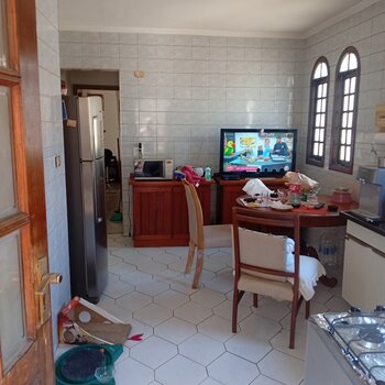 Casa 100% térrea R$ 549.000,00 Cidade  Dutra –  Casa 3 dormitórios, 3 vagas ACEITA FINANCIAMENTO 