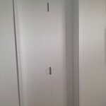 Imagem 29 de 30: porta da suite