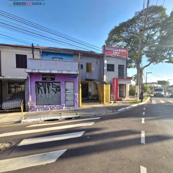 VENDE UM SOBRADO NA  AV JOÃO DIAS 