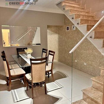 VENDE-SE UMA BELA CASA EM COTIA CAPTADO: 14/08/2026