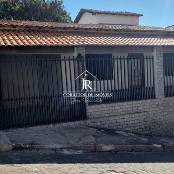 Casa 3 dormitórios central