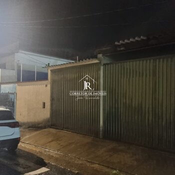 Casa 03 Dormitórios Jardim Primavera