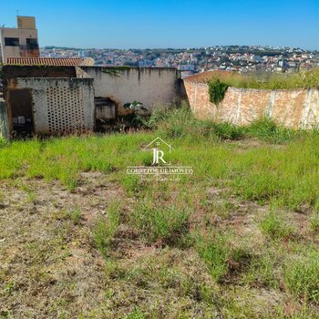 TERRENO DE 602,0 M2 NO CORAÇÃO DE ALFENAS MG
