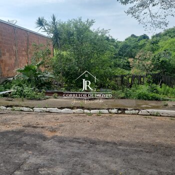 TERRENO AMPLO + ÁREA VERDE - Jardim Santa Maria