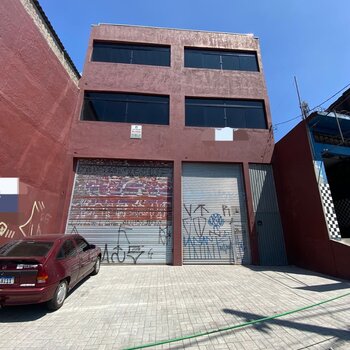 Salao térreo Av Dona Belmira Marin